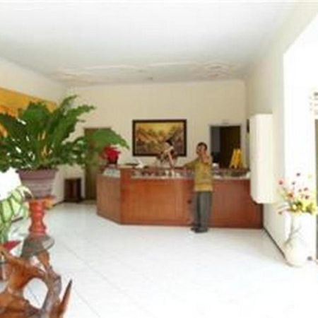 Hotel Safari Jembel エクステリア 写真